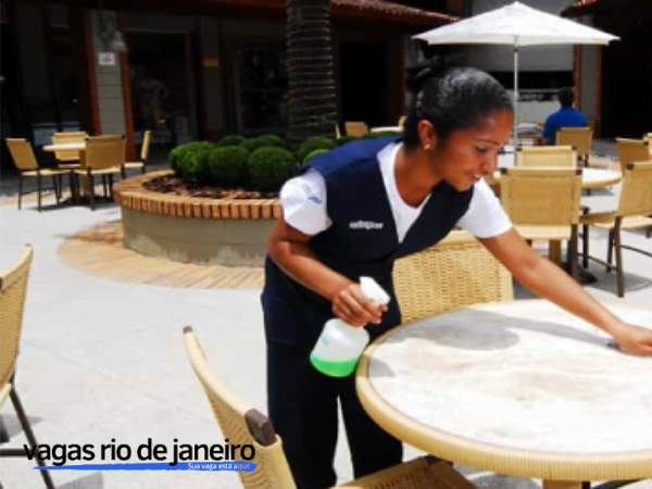 Auxiliar Serviços Gerais