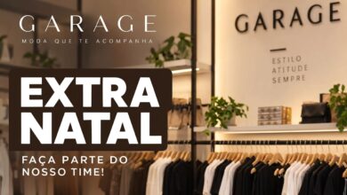 Interior de uma loja da marca Garage Rio com araras de roupas organizadas e destaque com o texto de recrutamento para equipe.