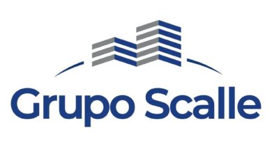 Estagiário(a) de Recursos Humanos - Grupo Scalle - Magé, RJ 1 Logotipo do Grupo Scalle com ilustração estilizada de edifícios em tons de azul e cinzento sobre o nome da empresa em letras azuis, anunciando vaga de emprego aberta.